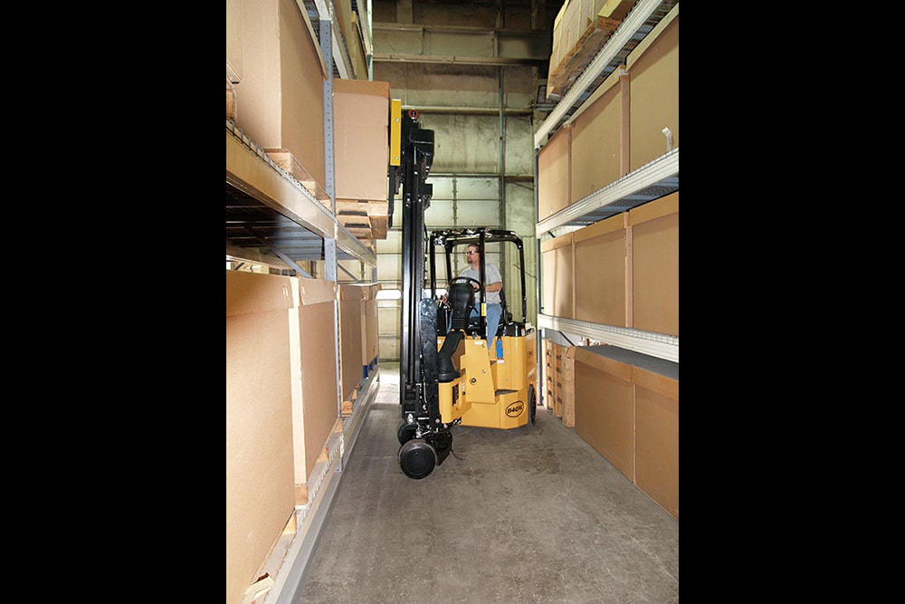 Bendi-B40VAC-Aisle-1-1